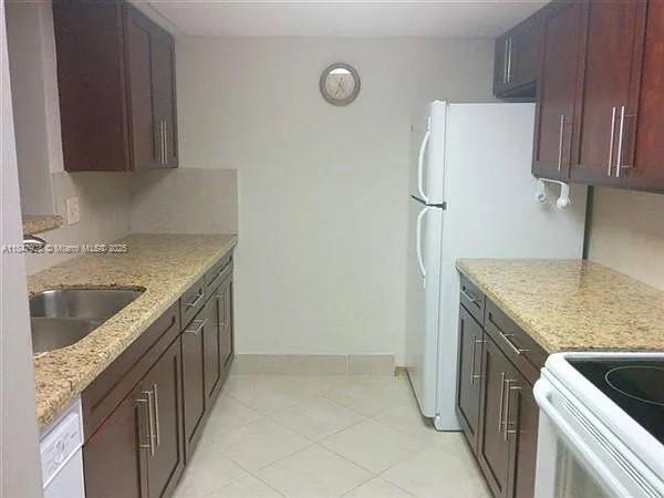 See details / 5446 sq. ft. $ 2025-07-28 0 Photo