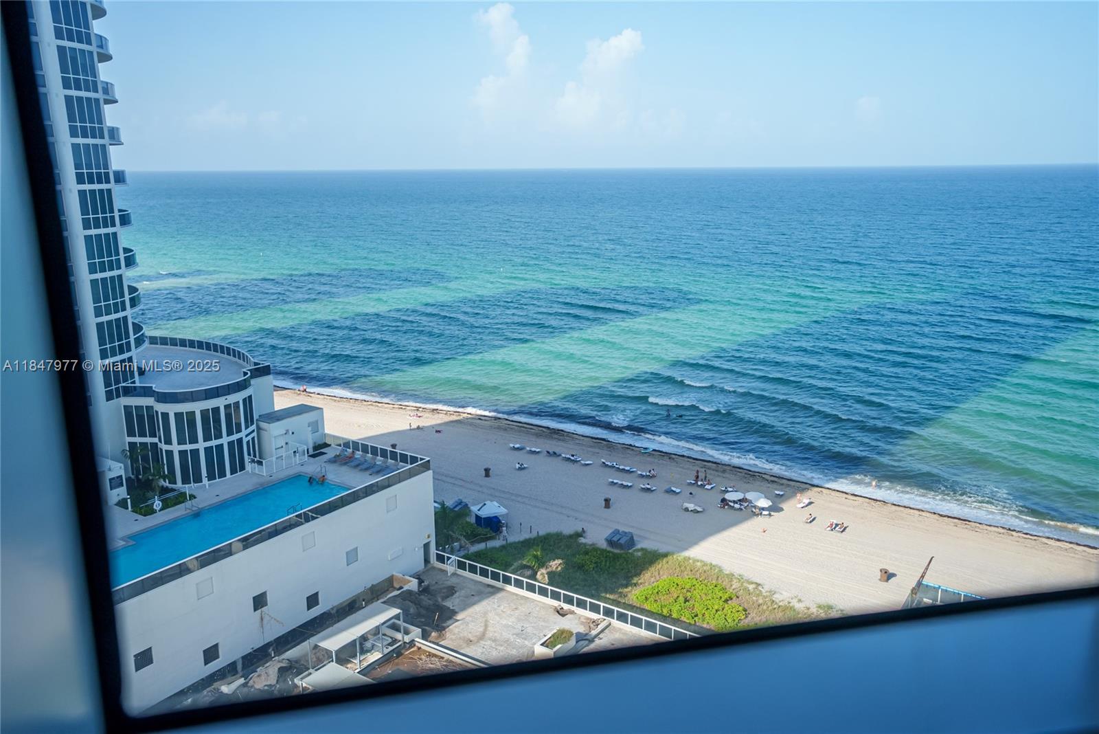 See details 1104 3 / 4 2327 sq. ft. $ 2025-07-28 0 Photo