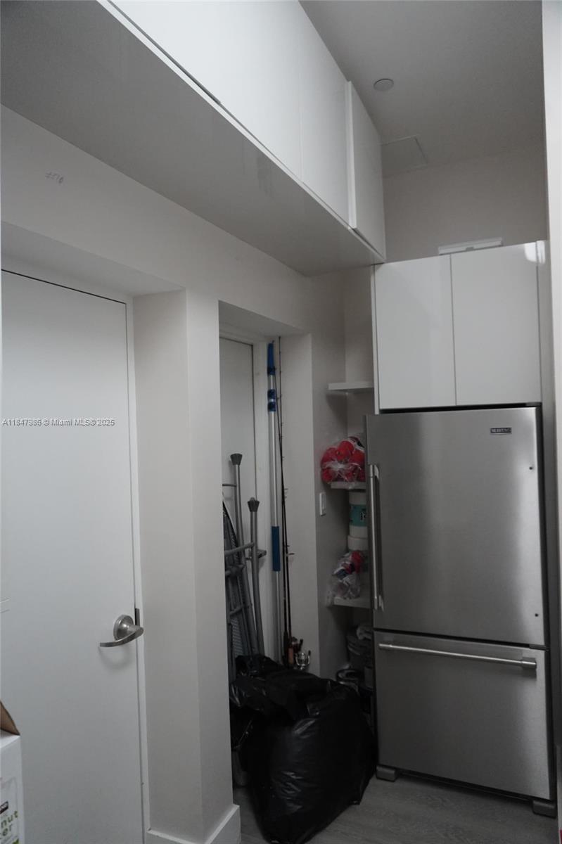 See details 4301 3 / 4 2768 sq. ft. $ 2025-07-28 0 Photo