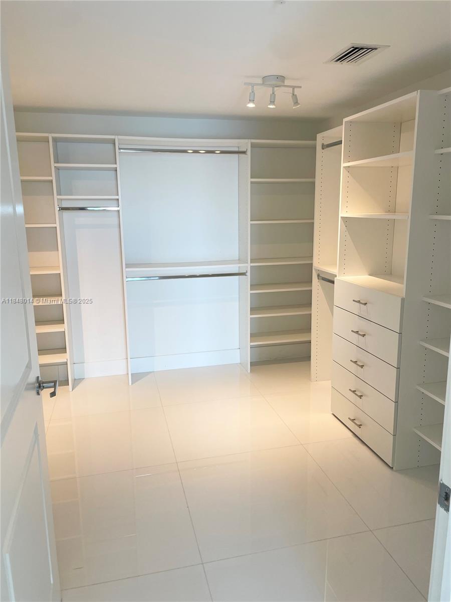 Photo of 400 Sunny Isles Blvd  #1002, Sunny Isles Beach, Florida, 33160 - 