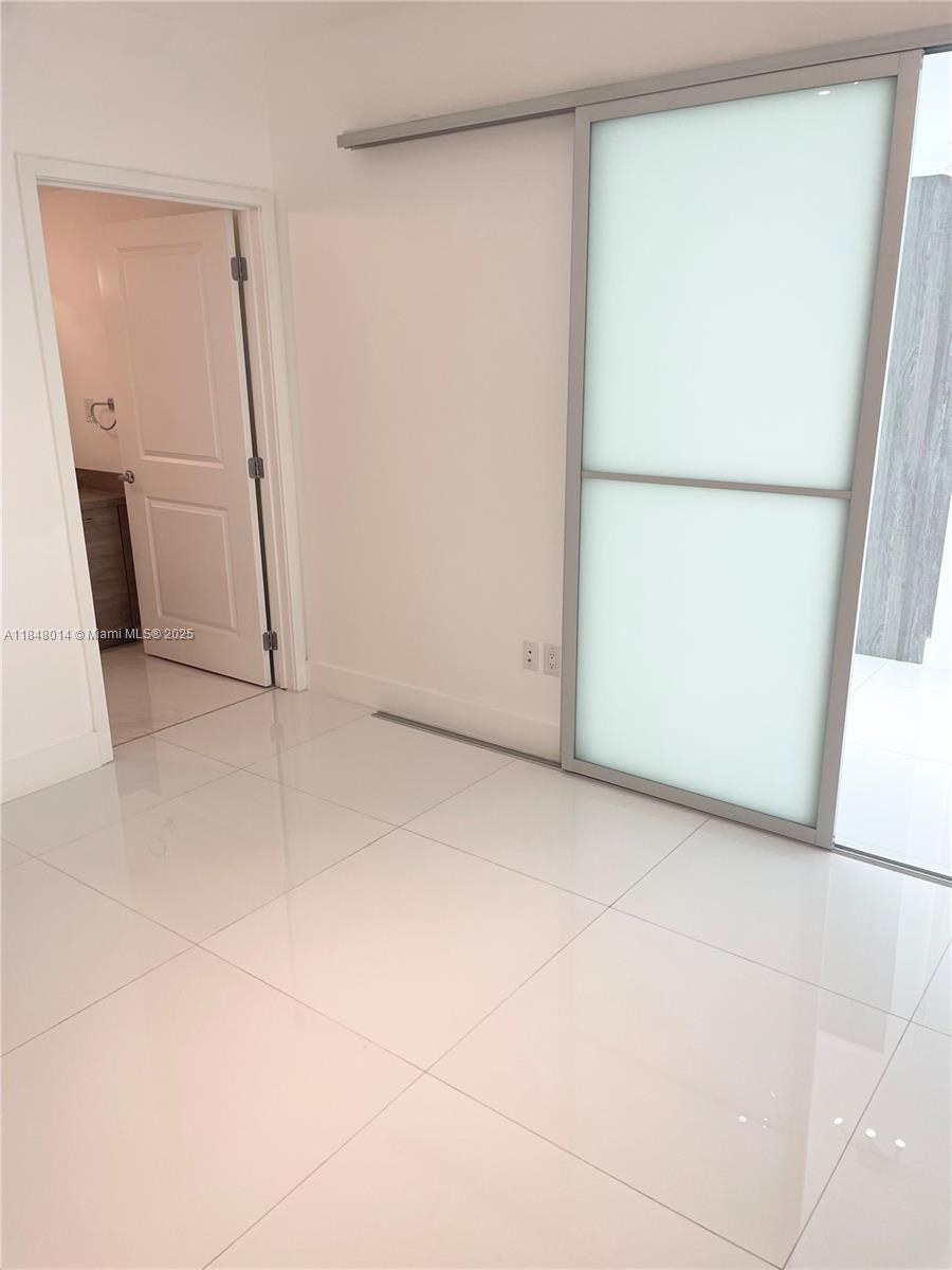 Photo of 400 Sunny Isles Blvd  #1002, Sunny Isles Beach, Florida, 33160 - 