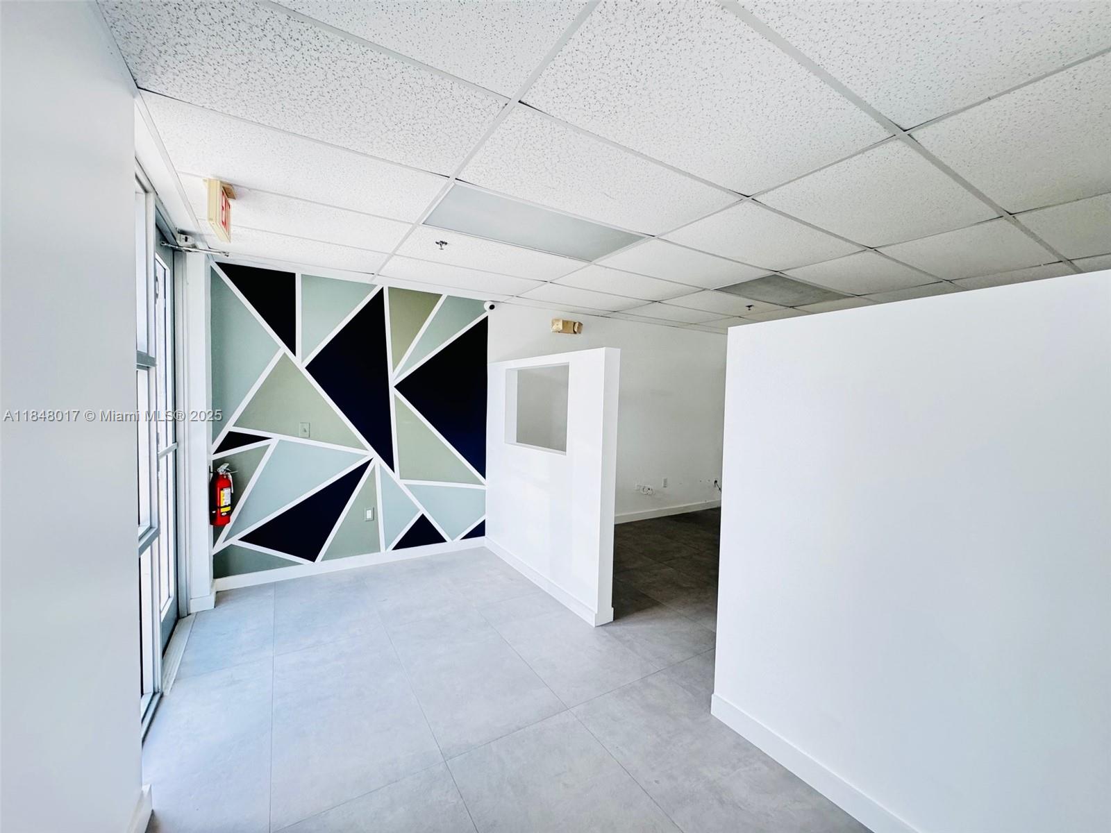 See details C14 / sq. ft. $ 2025-07-28 0 Photo