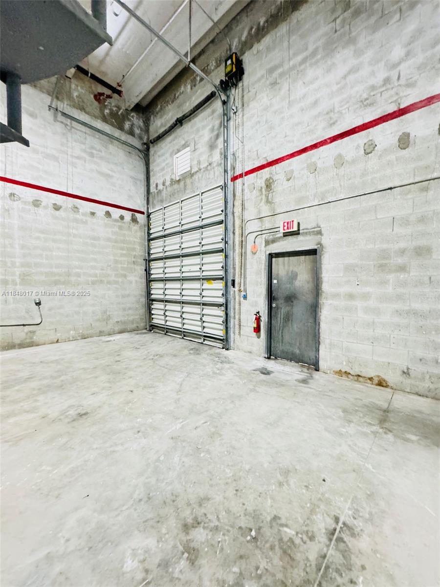 See details C14 / sq. ft. $ 2025-07-28 0 Photo