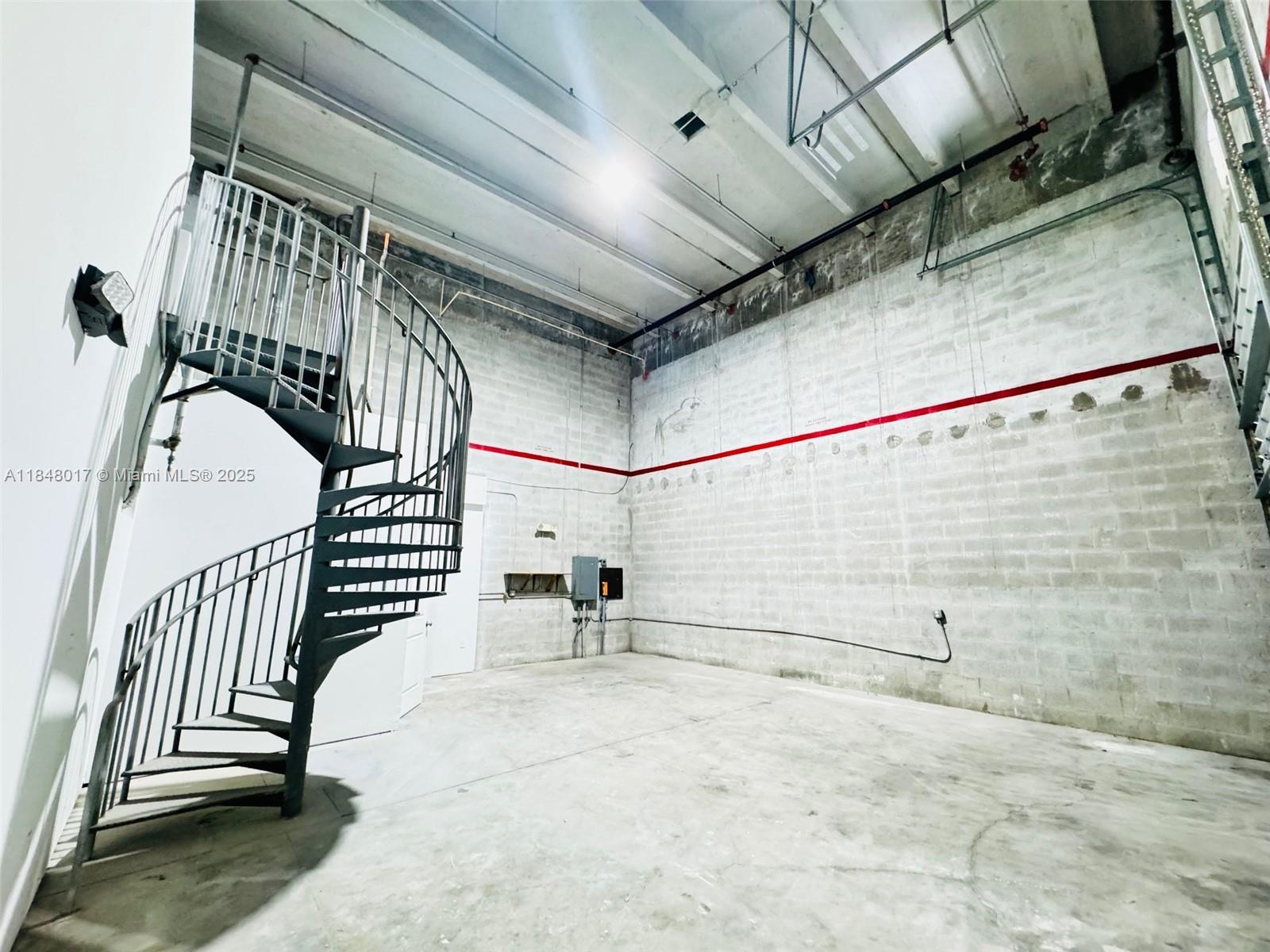 See details C14 / sq. ft. $ 2025-07-28 0 Photo