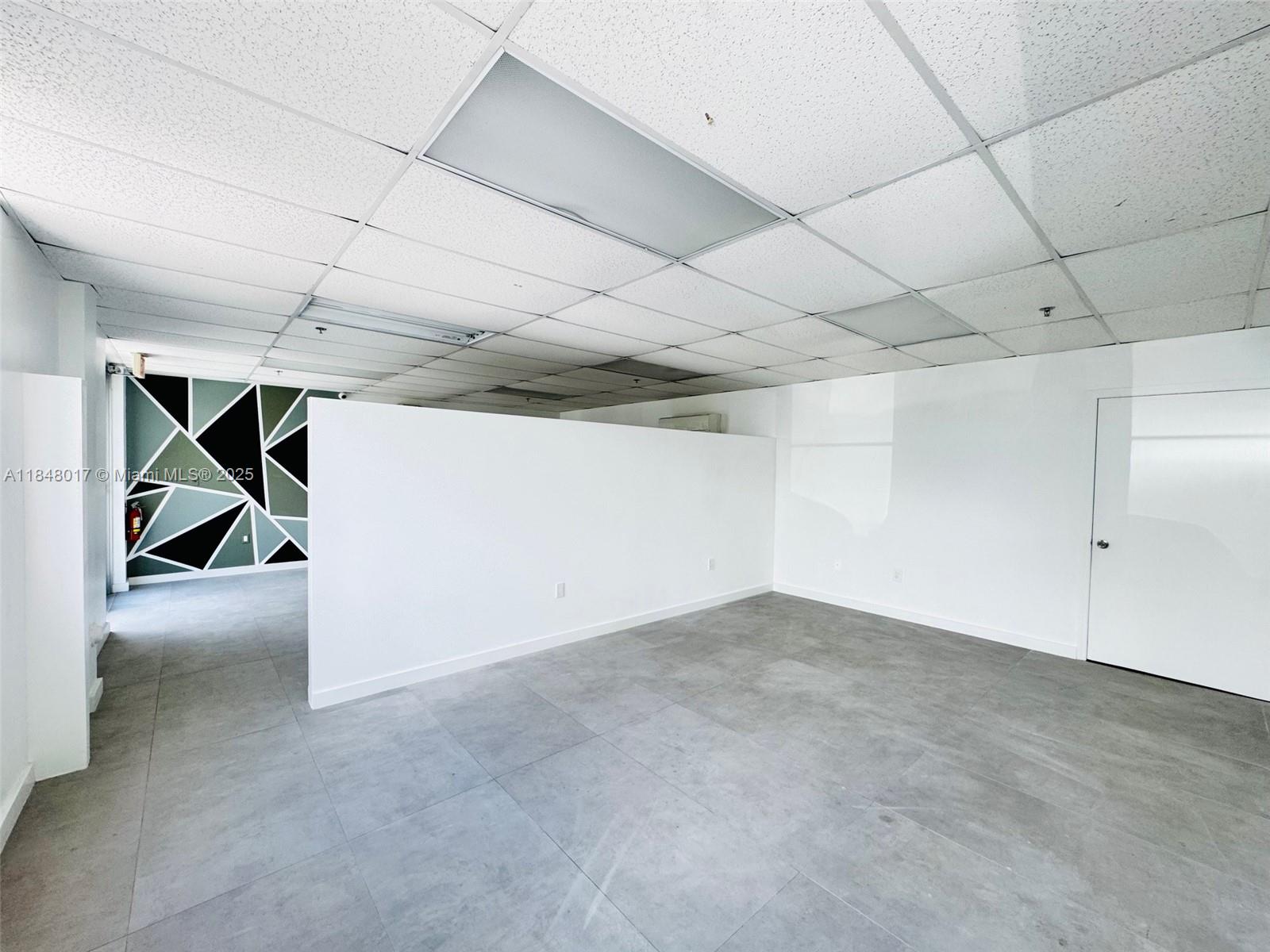 See details C14 / sq. ft. $ 2025-07-28 0 Photo