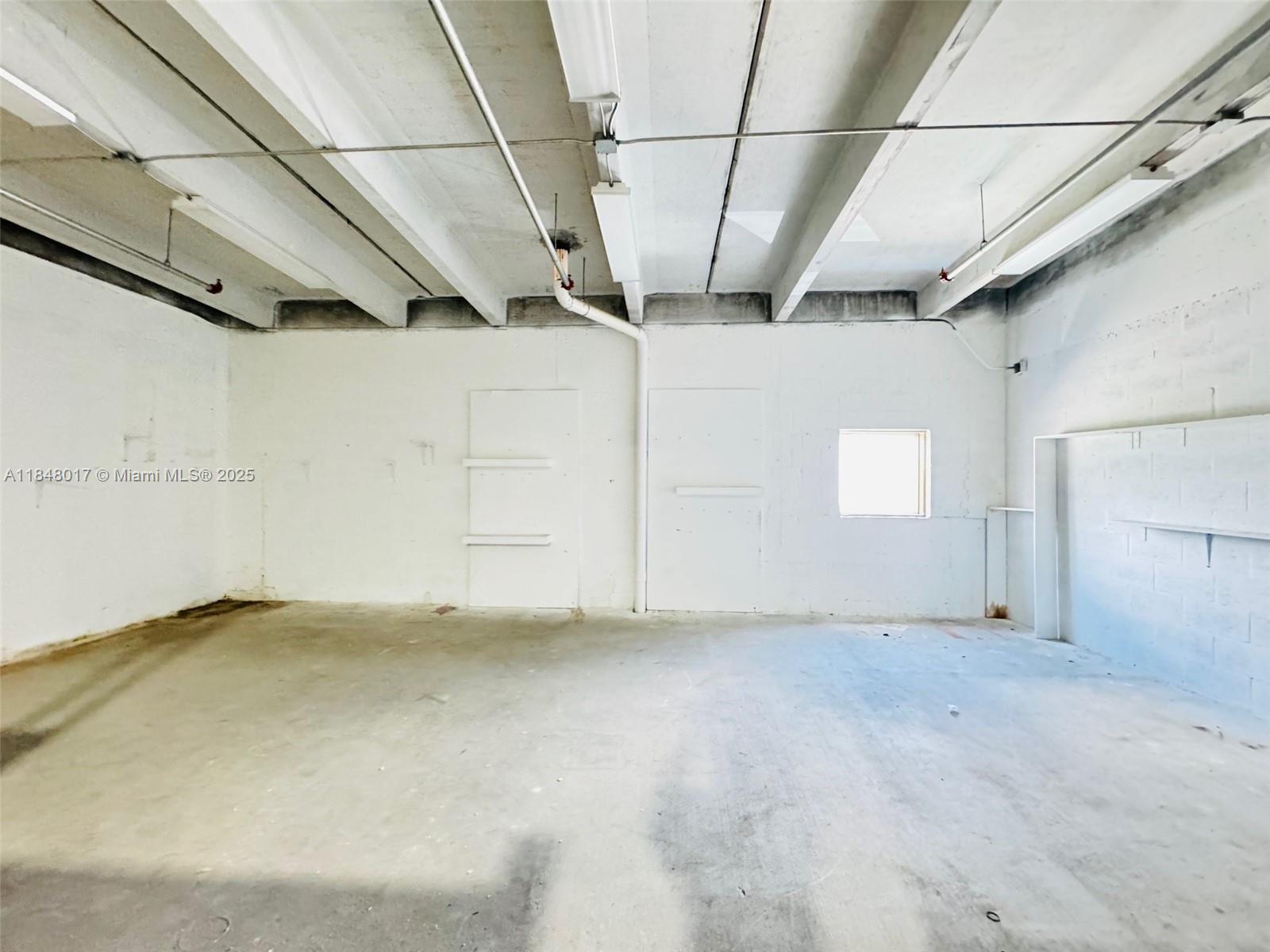 See details C14 / sq. ft. $ 2025-07-28 0 Photo