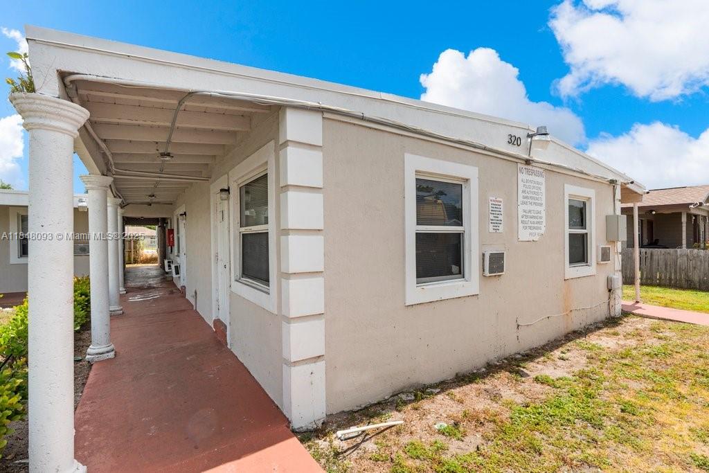 Ver detalles / 4242 sq. ft. $ 2025-07-28 0 foto