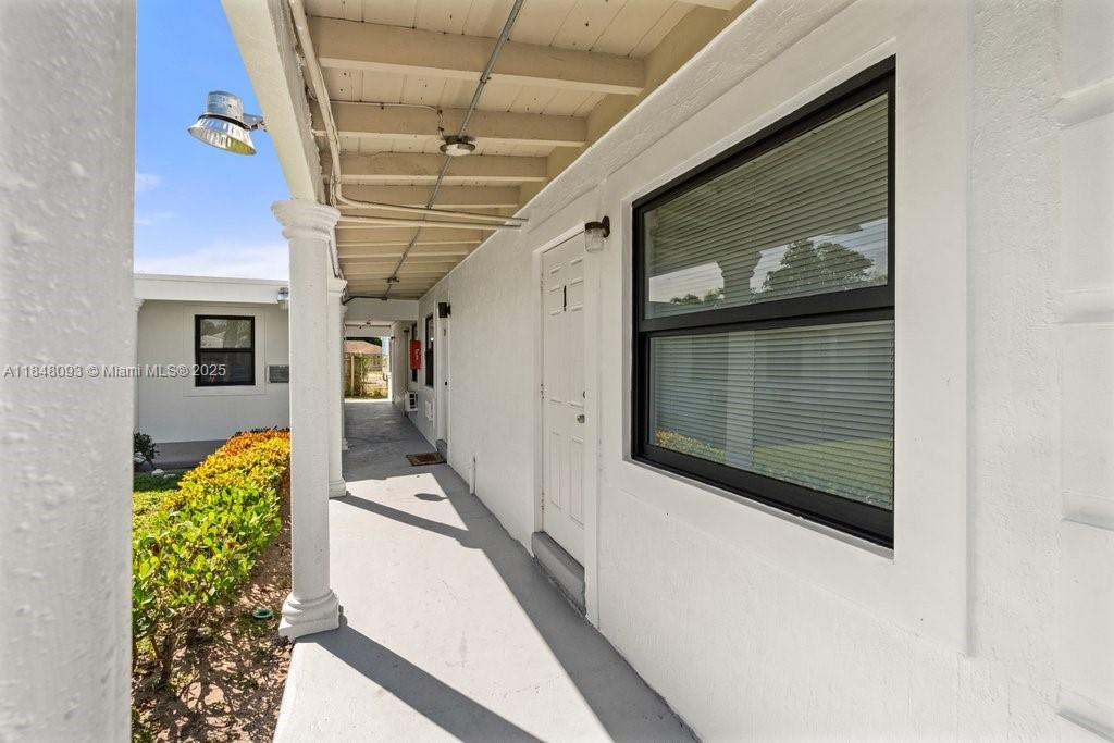 See details / 4242 sq. ft. $ 2025-11-03 0 Photo