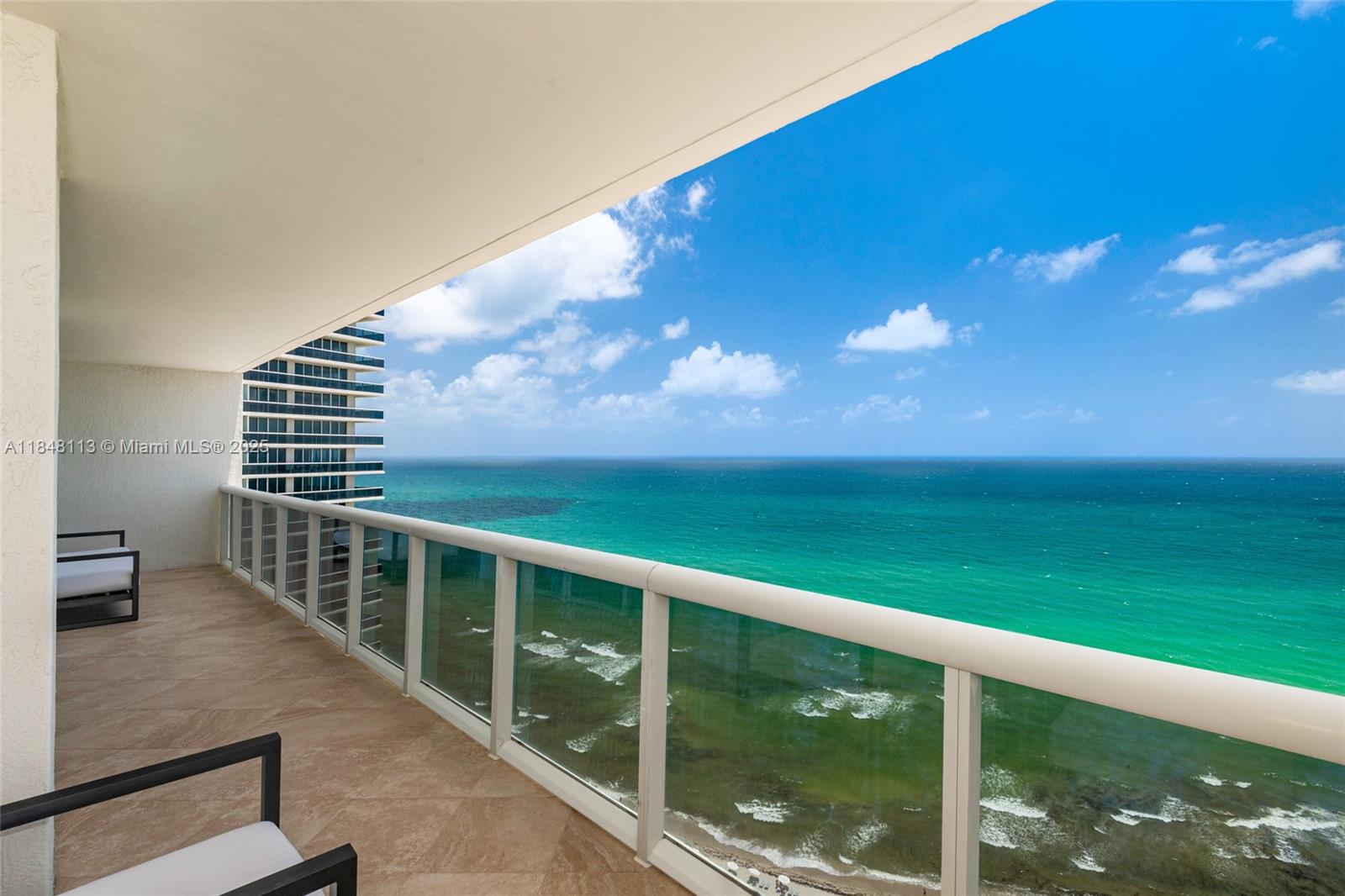 See details 2702 3 / 3 1841 sq. ft. $ 2025-07-28 0 Photo