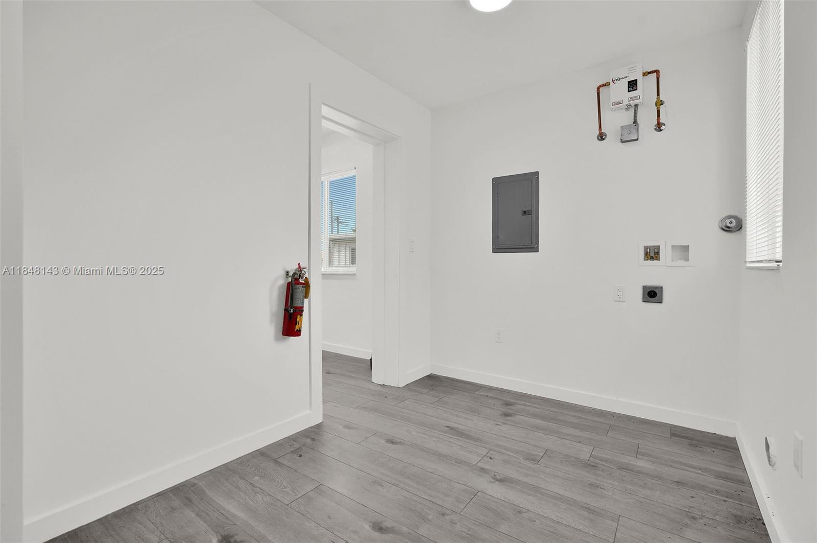 See details / 3628 sq. ft. $ 2025-07-28 0 Photo