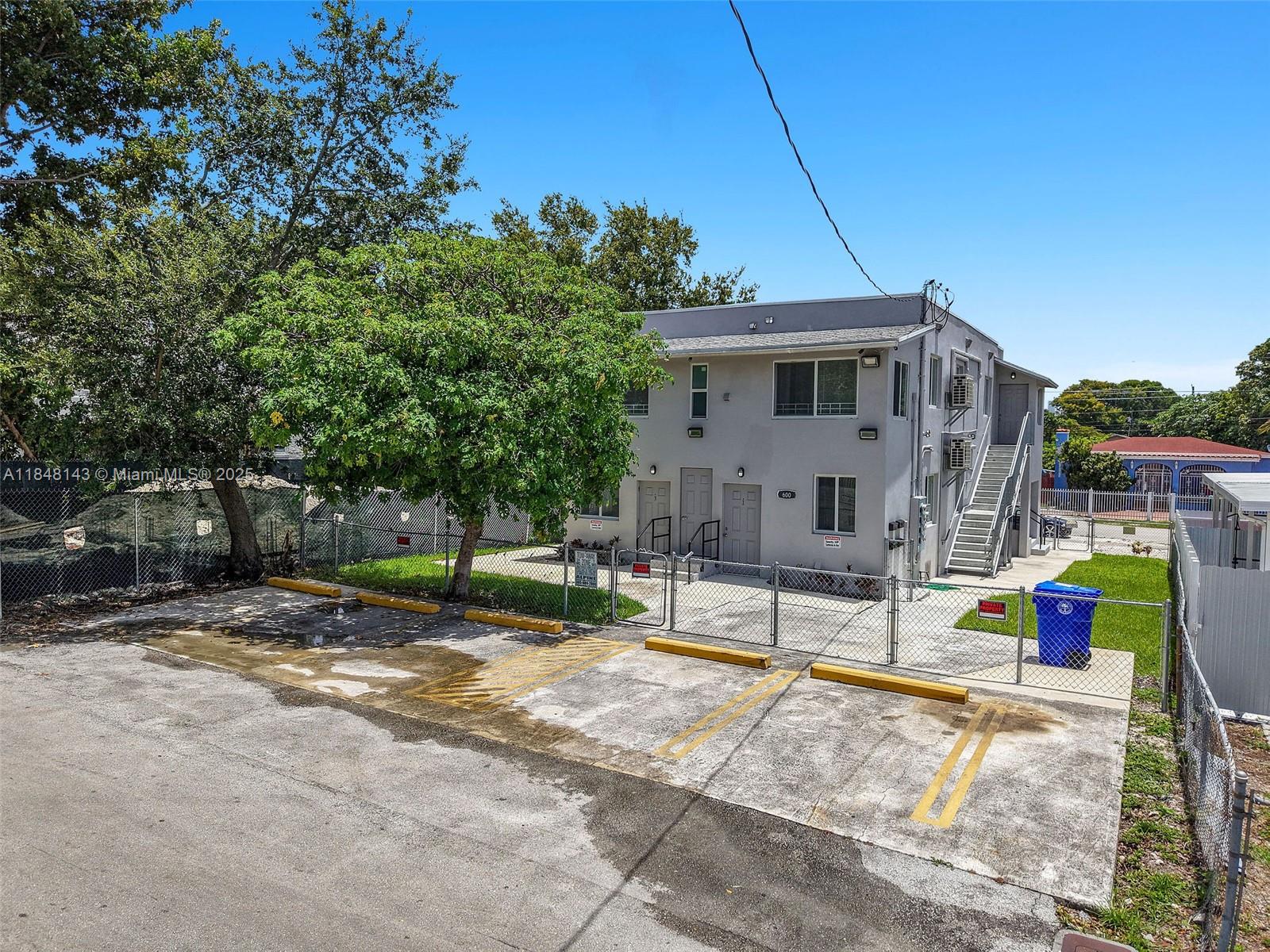 See details / 3628 sq. ft. $ 2025-07-28 0 Photo