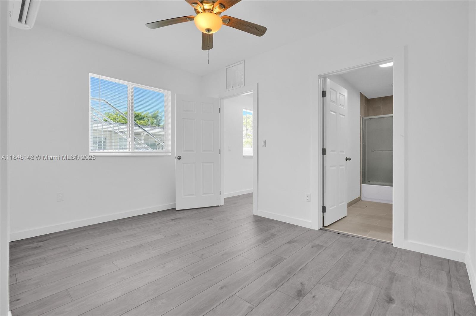 See details / 3628 sq. ft. $ 2025-07-28 0 Photo