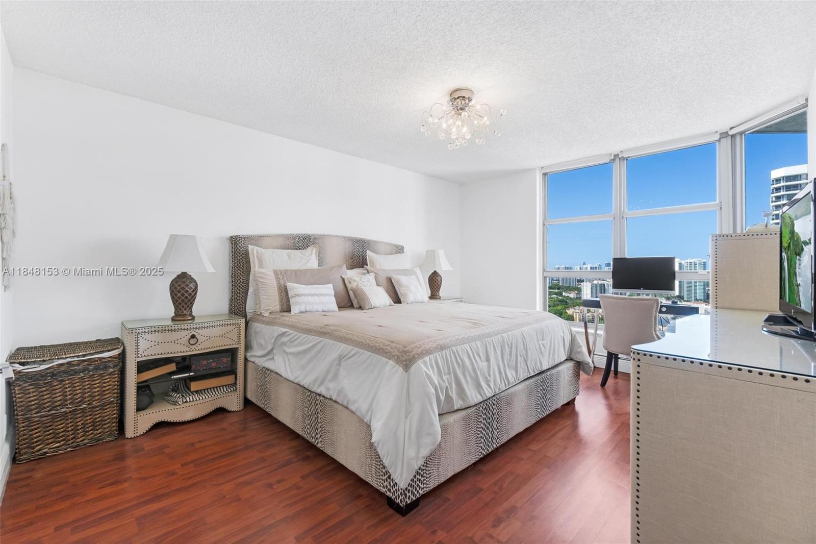 Photo of 3530 Mystic Pointe Dr  #3107, Aventura, Florida, 33180 - 