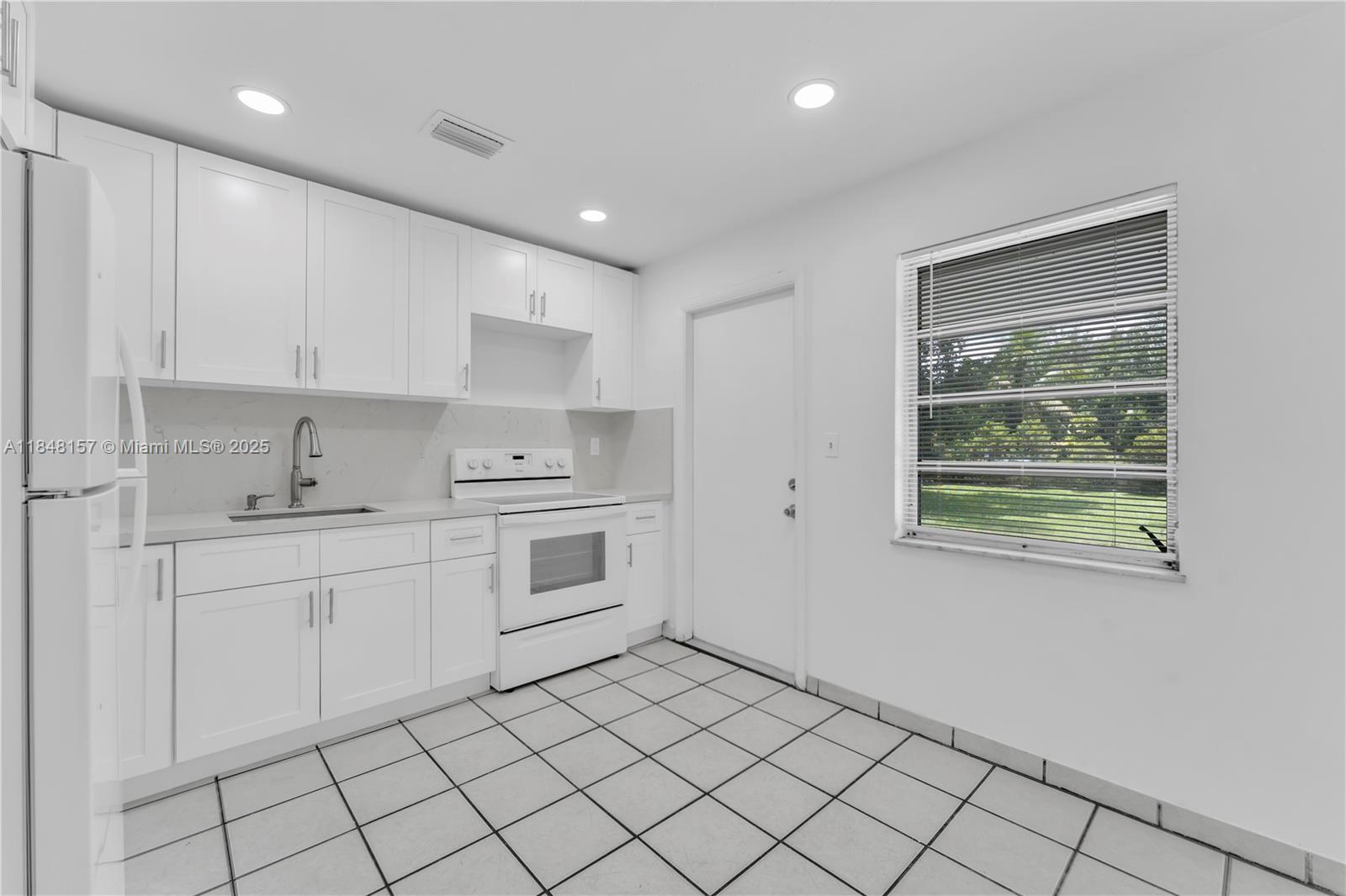 Ver detalles / 1916 sq. ft. $ 2025-07-28 0 foto