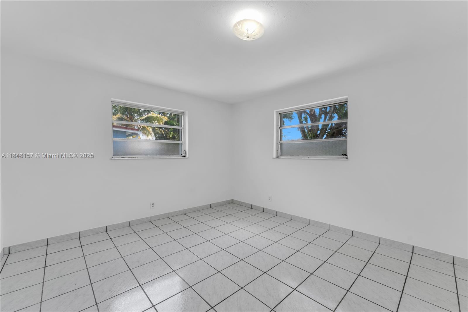Ver detalles / 1916 sq. ft. $ 2025-07-28 0 foto