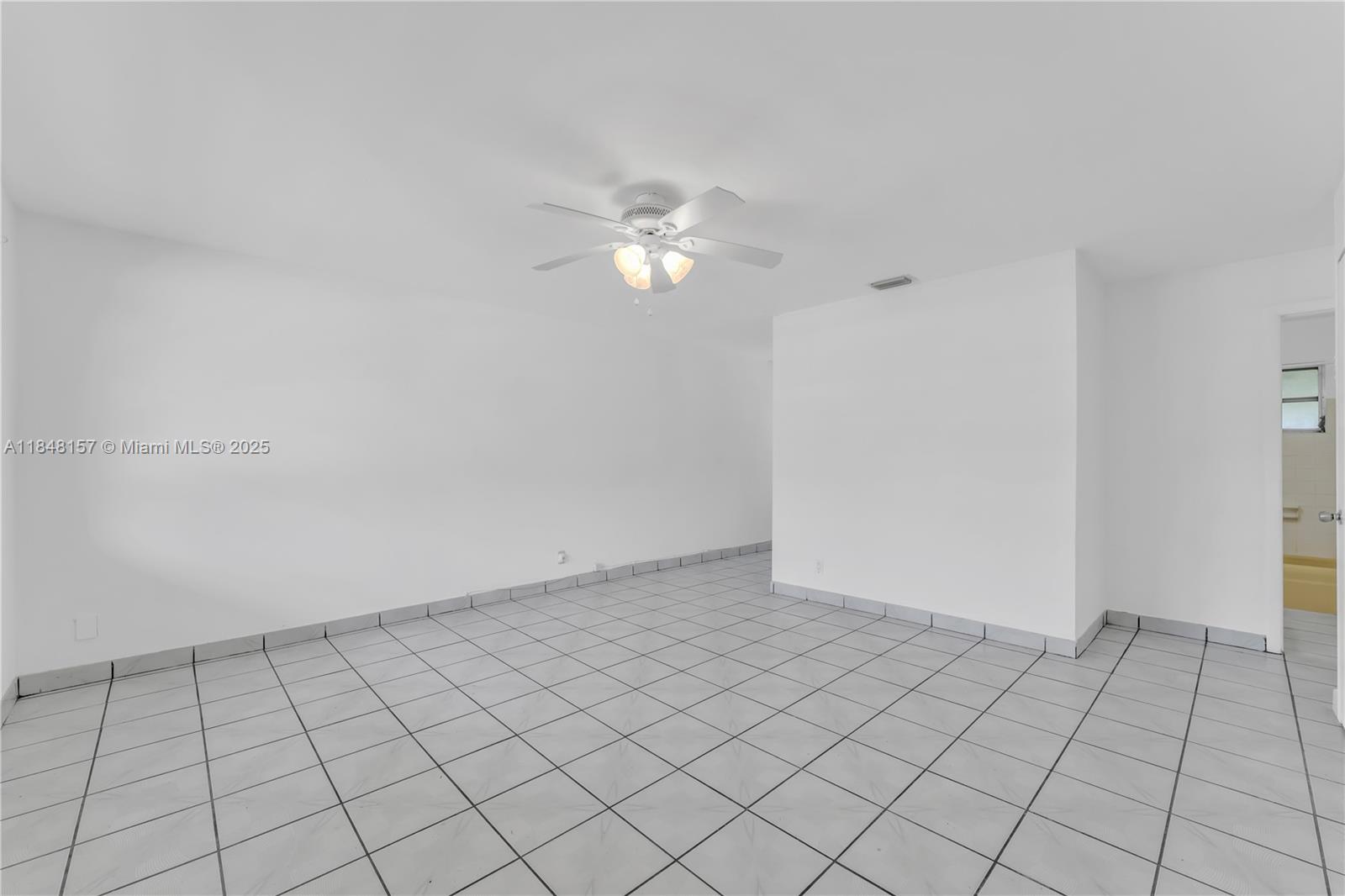 Ver detalles / 1916 sq. ft. $ 2025-07-28 0 foto