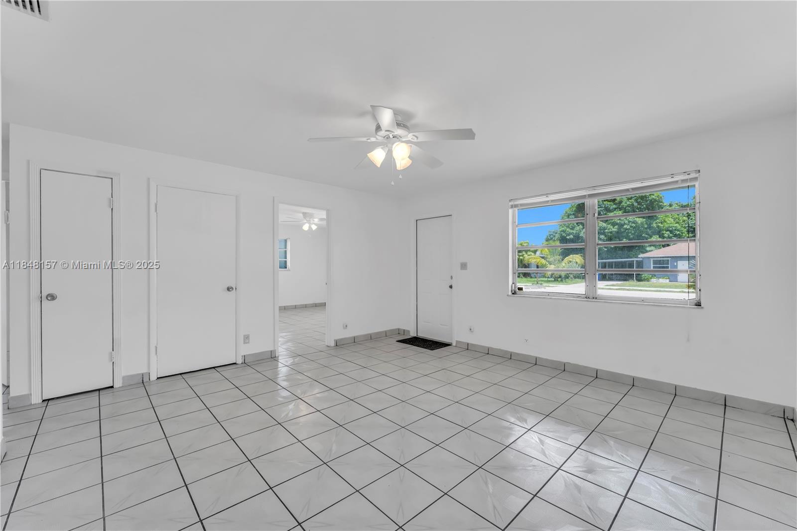 Ver detalles / 1916 sq. ft. $ 2025-07-28 0 foto