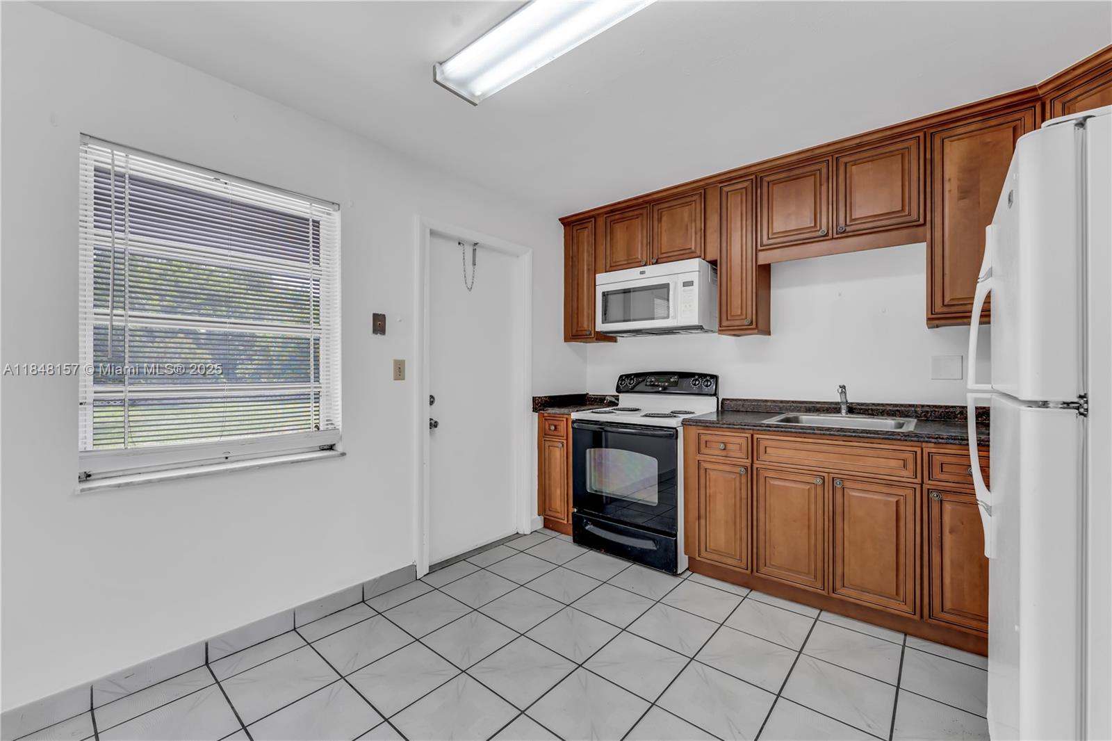 Ver detalles / 1916 sq. ft. $ 2025-07-28 0 foto
