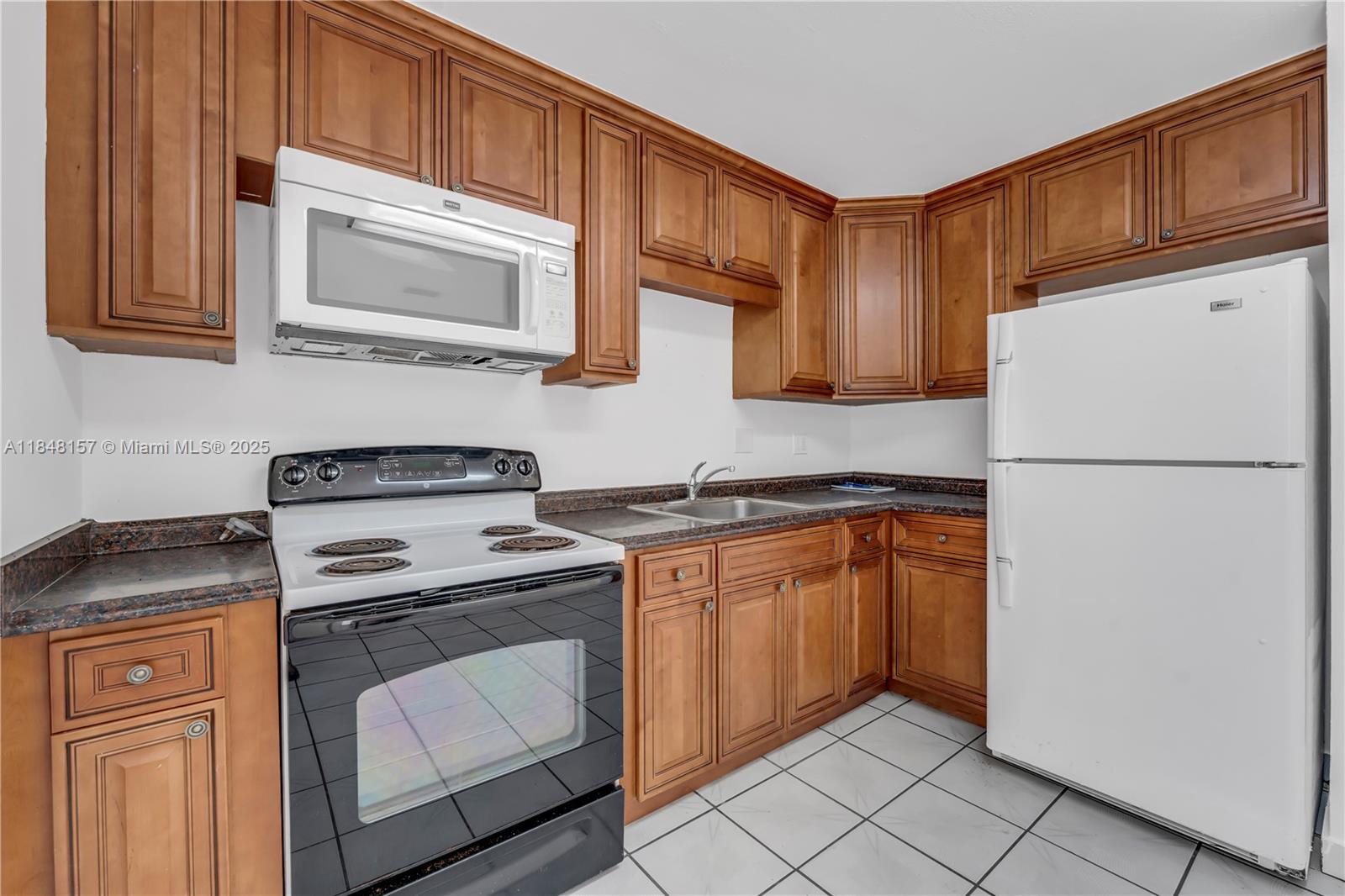 Ver detalles / 1916 sq. ft. $ 2025-07-28 0 foto