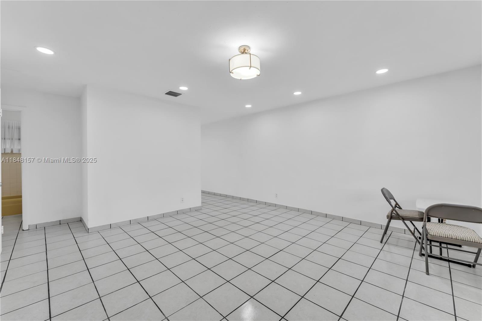 Ver detalles / 1916 sq. ft. $ 2025-07-28 0 foto