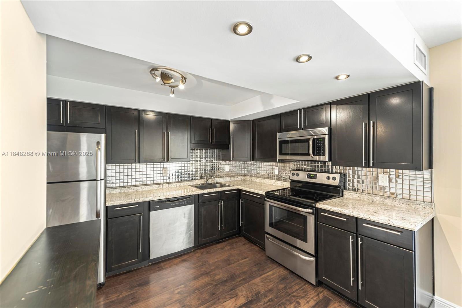 Photo of 501 Three Islands Blvd  #519, Hallandale Beach, Florida, 33009 - 