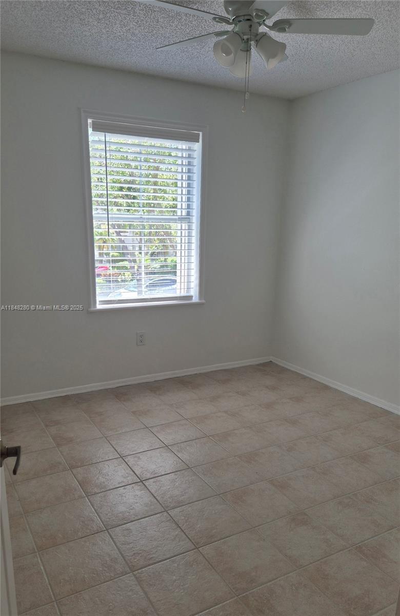 Photo of 1810 Sweetbay Way  (1810), Hollywood, Florida, 33019 - 