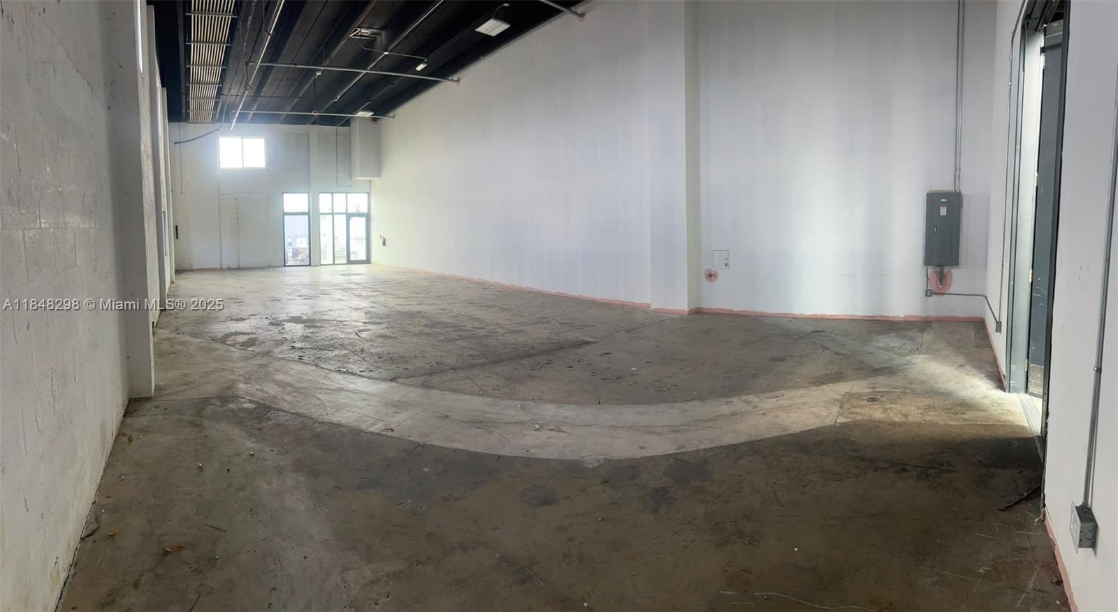See details 2 / sq. ft. $ 2025-07-28 0 Photo