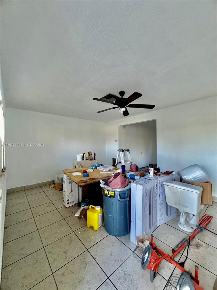 See details / 1689 sq. ft. $ 2025-07-28 0 Photo