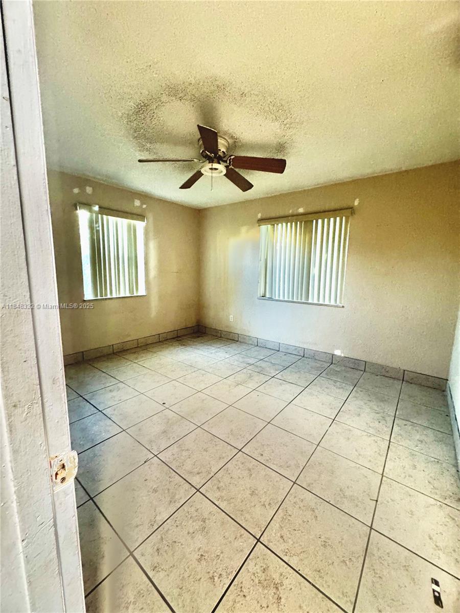 See details / 1689 sq. ft. $ 2025-07-28 0 Photo
