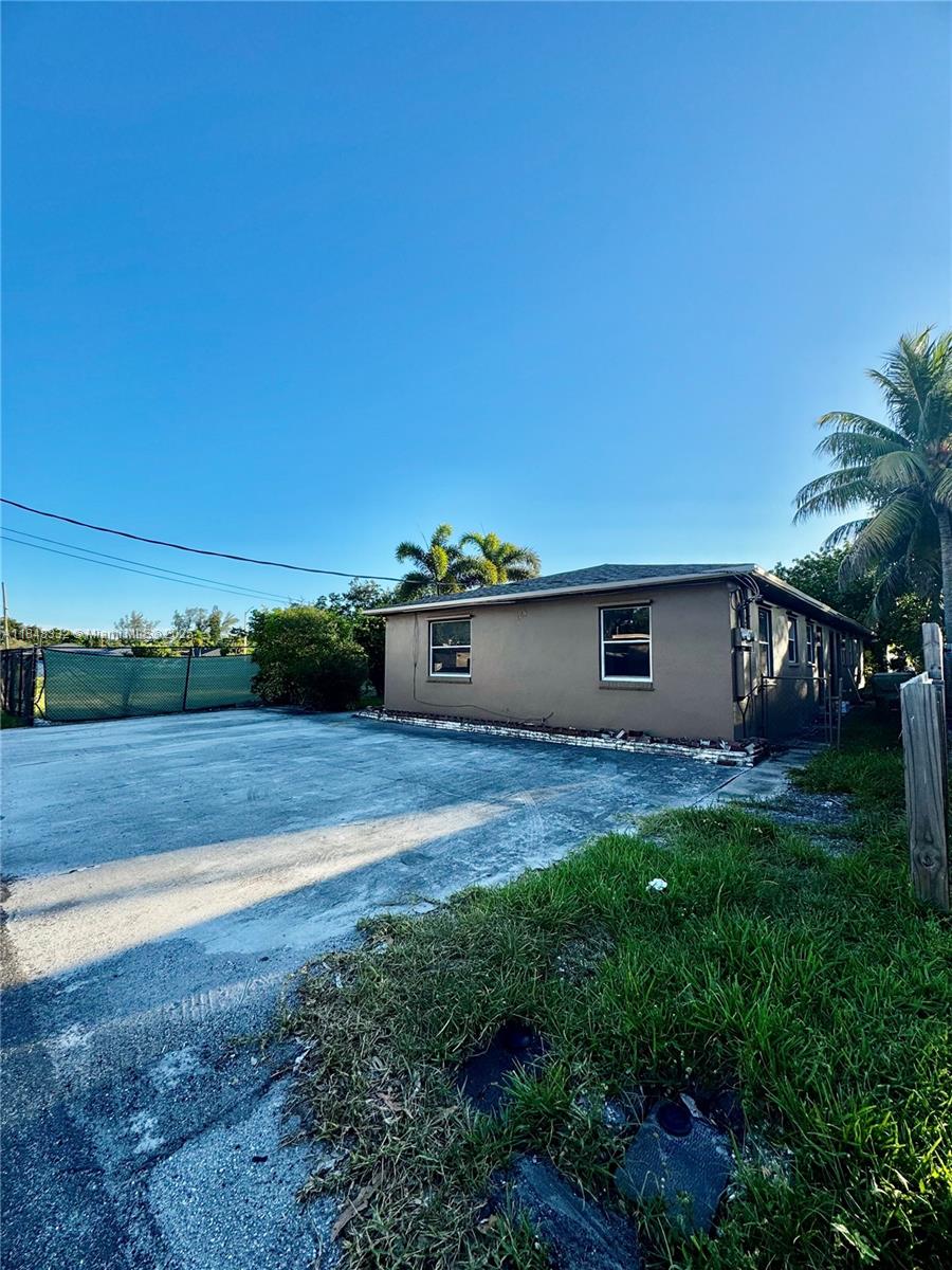 See details / 1689 sq. ft. $ 2025-07-28 0 Photo
