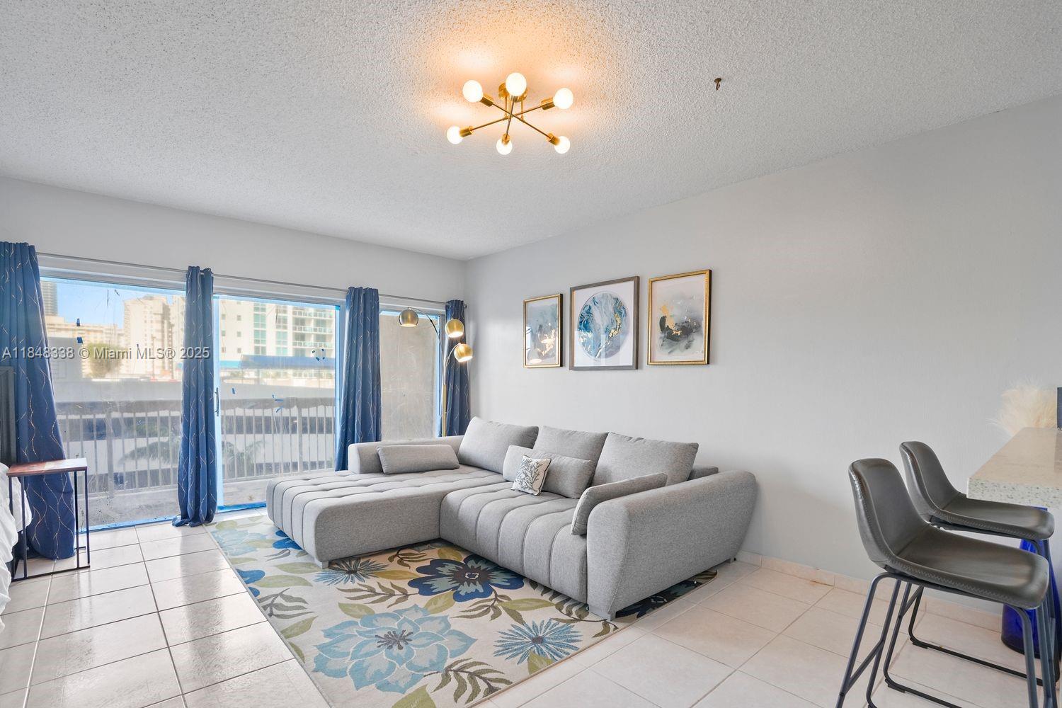 See details 3A 1 / 1 545 sq. ft. $ 2025-07-28 0 Photo