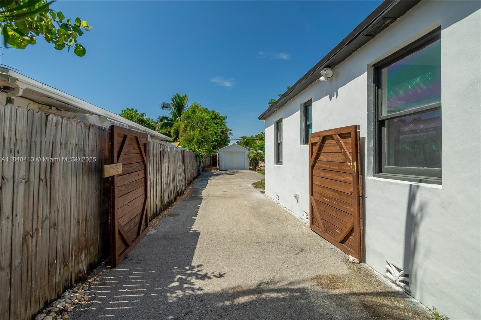 See details / sq. ft. $ 2025-07-28 0 Photo