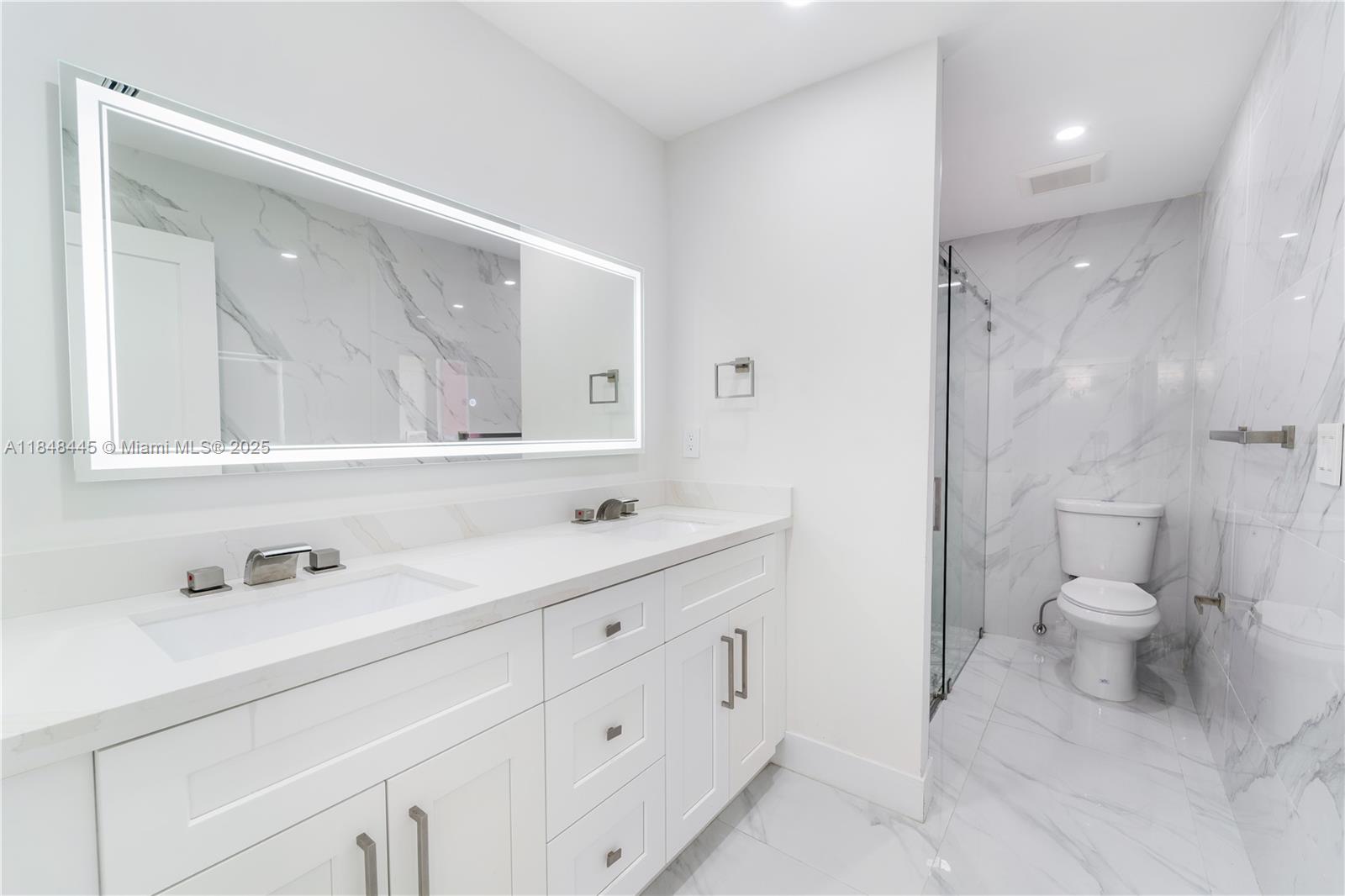 20735 3 / 2 1351 sq. ft. $ 2025-09-10 0 foto