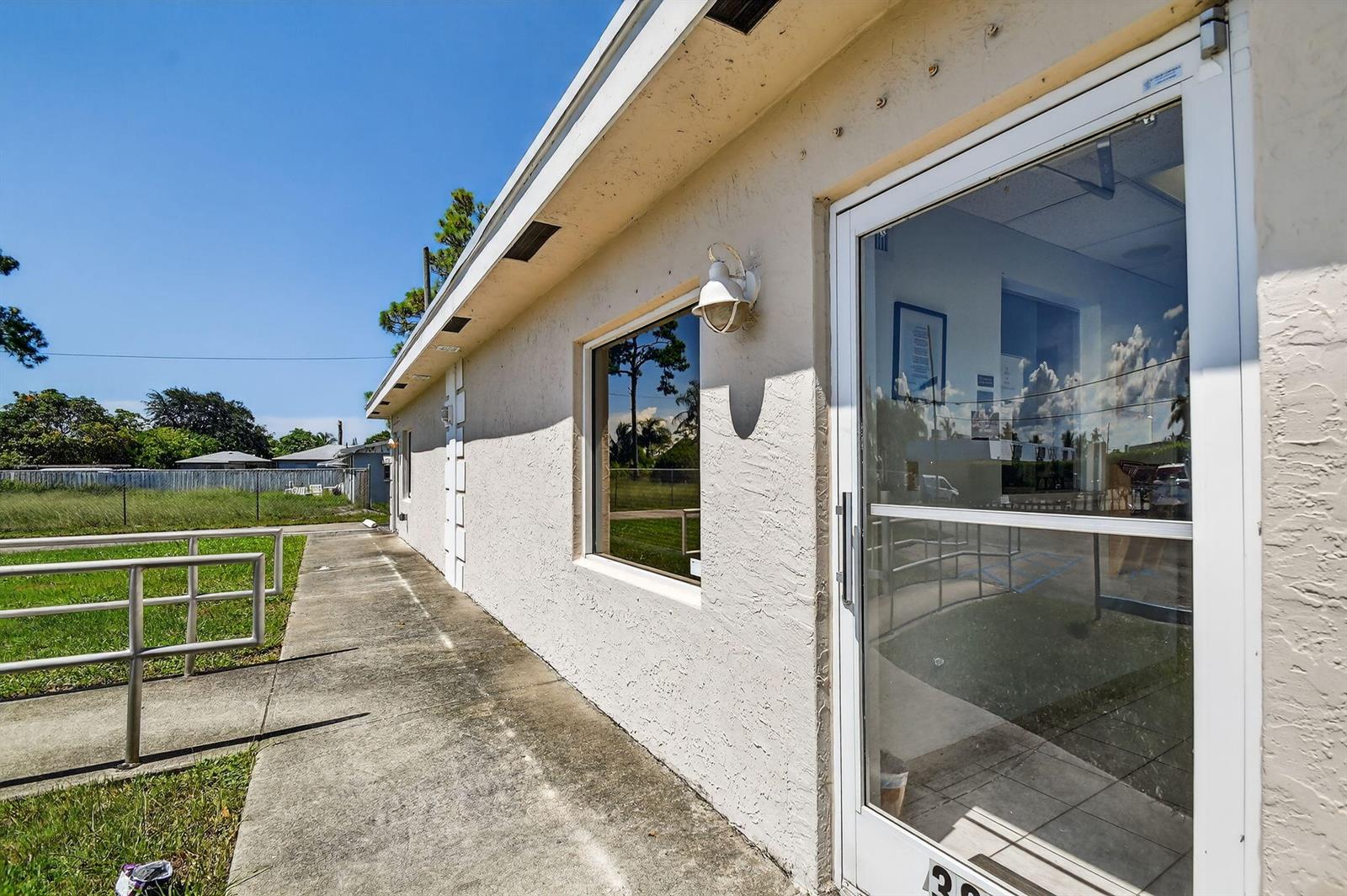 See details / 2 sq. ft. $ 2026-06-23 0 Photo
