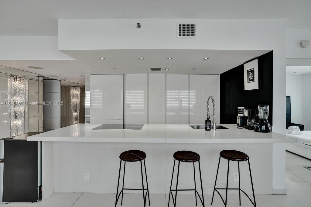 See details 507/509 3 / 2 1440 sq. ft. $ 2025-07-28 0 Photo