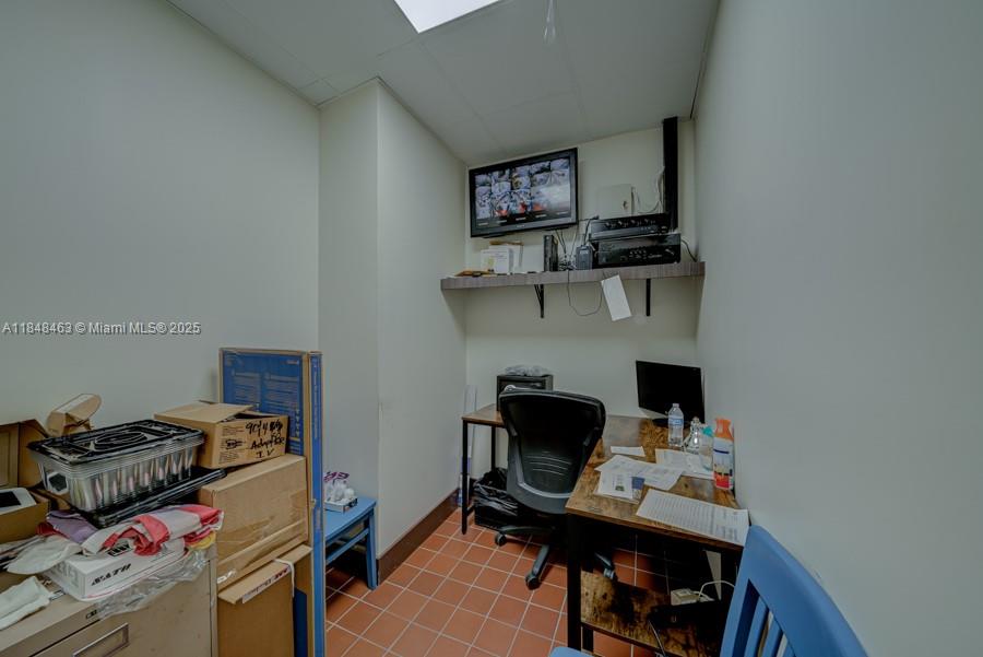 See details / sq. ft. $ 2025-07-28 0 Photo
