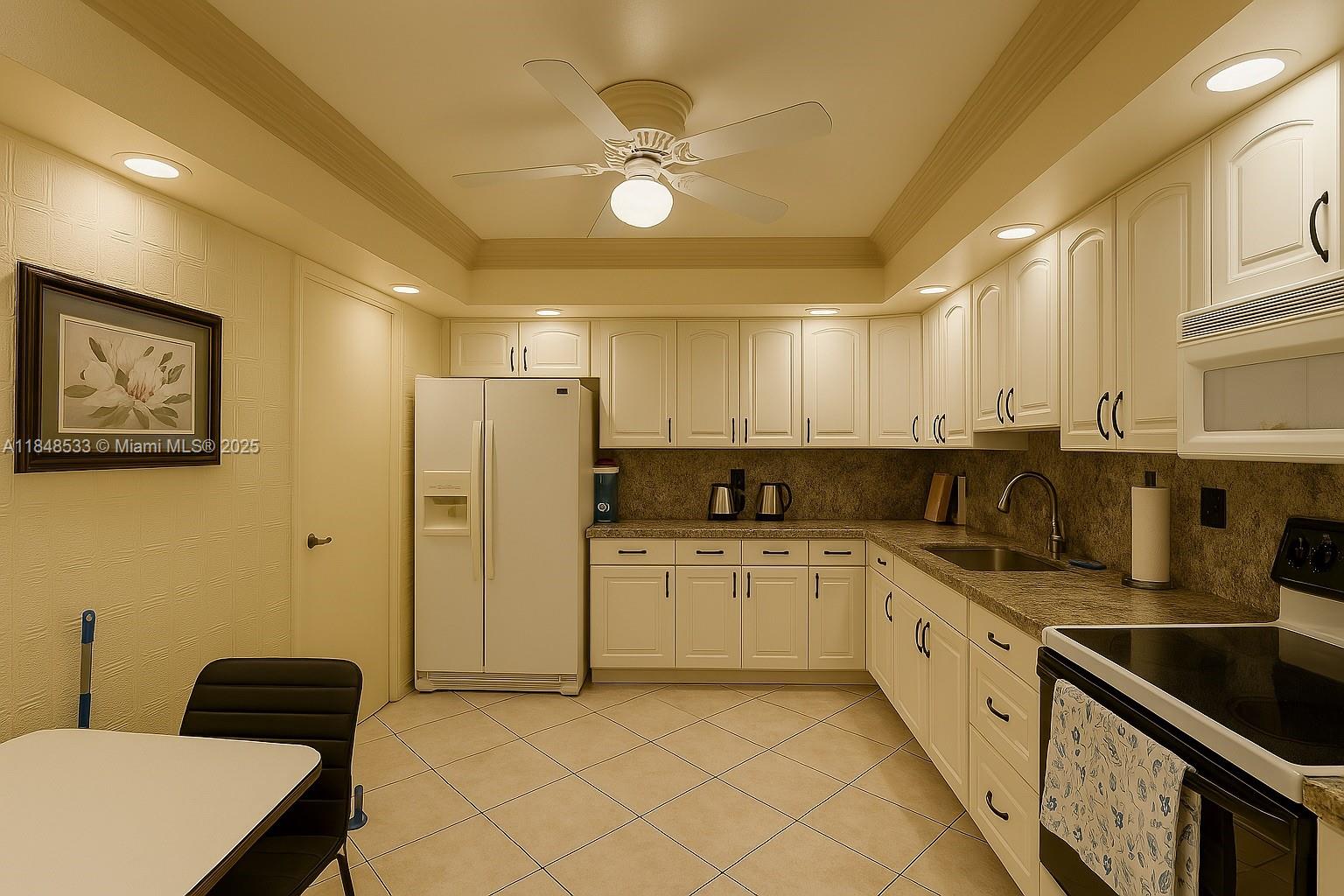 Photo of 2030 Ocean Dr  #2004, Hallandale Beach, Florida, 33009 - 