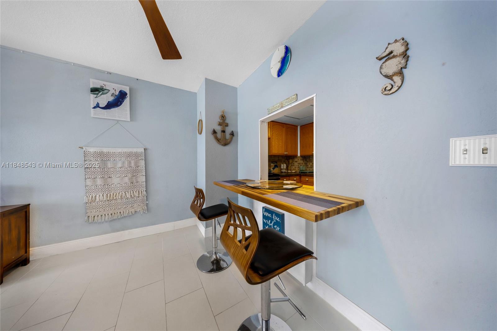 Photo of 3180 Ocean Dr  #607, Hallandale Beach, Florida, 33009 - 