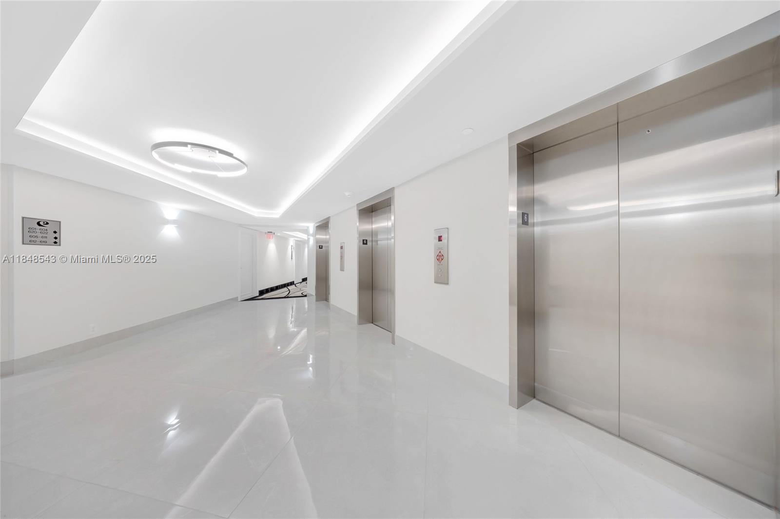 Photo of 3180 Ocean Dr  #607, Hallandale Beach, Florida, 33009 - Hallway entrance elevator