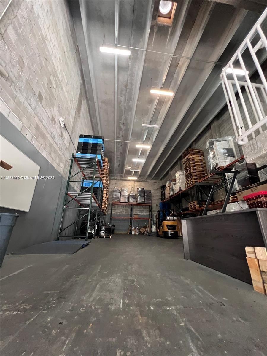 See details 109 / sq. ft. $ 2025-07-29 0 Photo