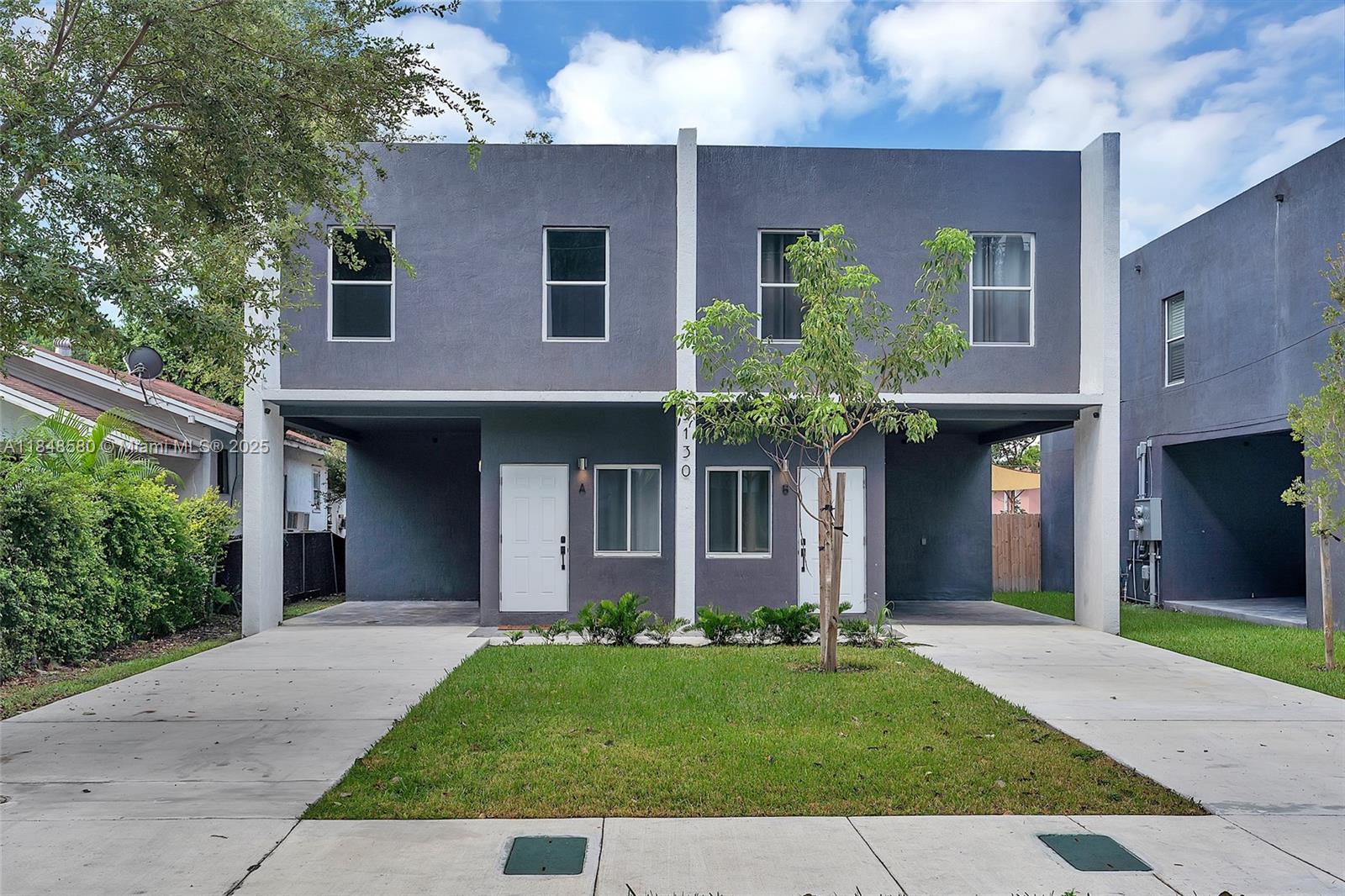 See details / 2700 sq. ft. $ 2025-07-29 0 Photo
