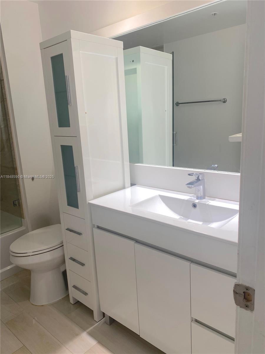 Photo of 18800 29th Ave  #503, Aventura, Florida, 33180 - 