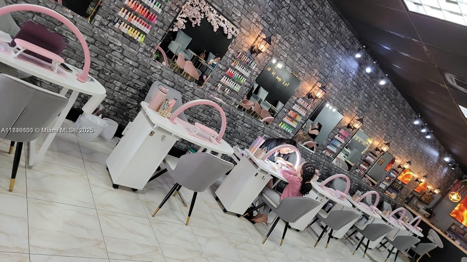 See details / sq. ft. $ 2025-07-29 0 Photo