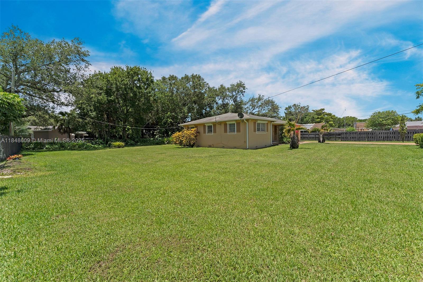 See details / sq. ft. $ 2025-07-29 0 Photo
