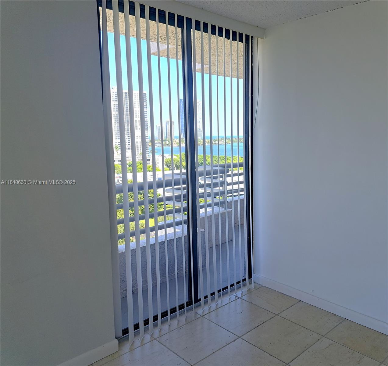 Photo of 3300 191 st #1207, Aventura, Florida, 33180 -