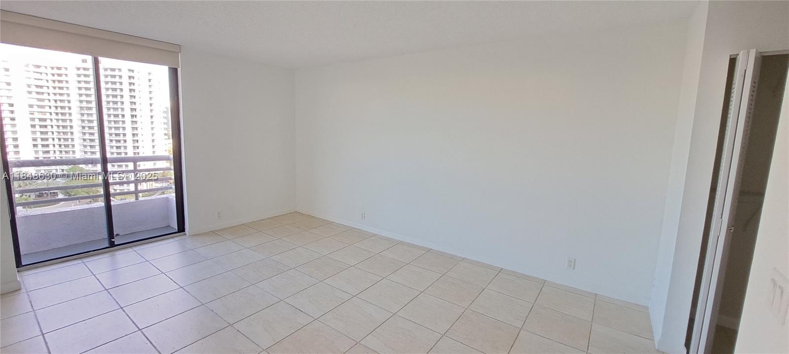 Photo of 3300 191 st #1207, Aventura, Florida, 33180 -