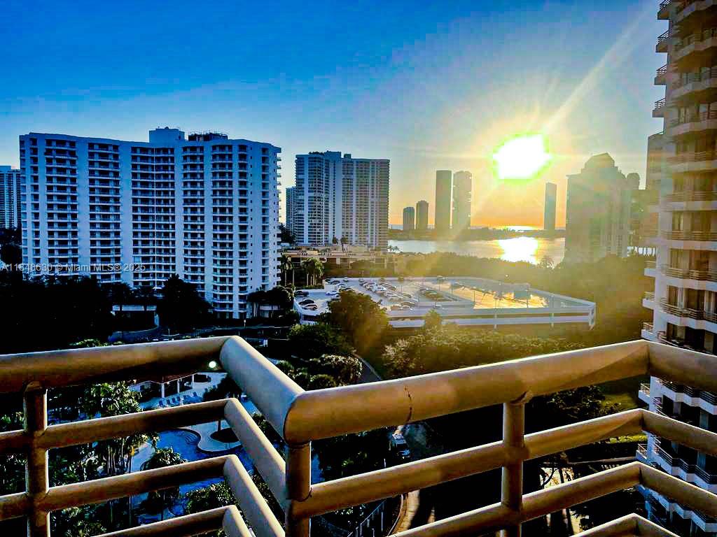 Photo of 3300 191 st #1207, Aventura, Florida, 33180 -