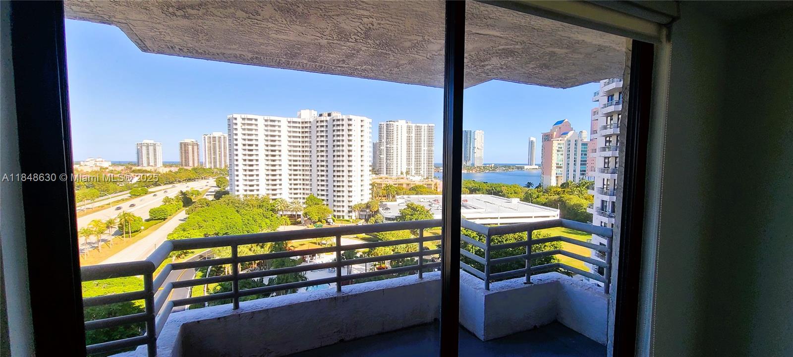 Photo of 3300 191 st #1207, Aventura, Florida, 33180 -
