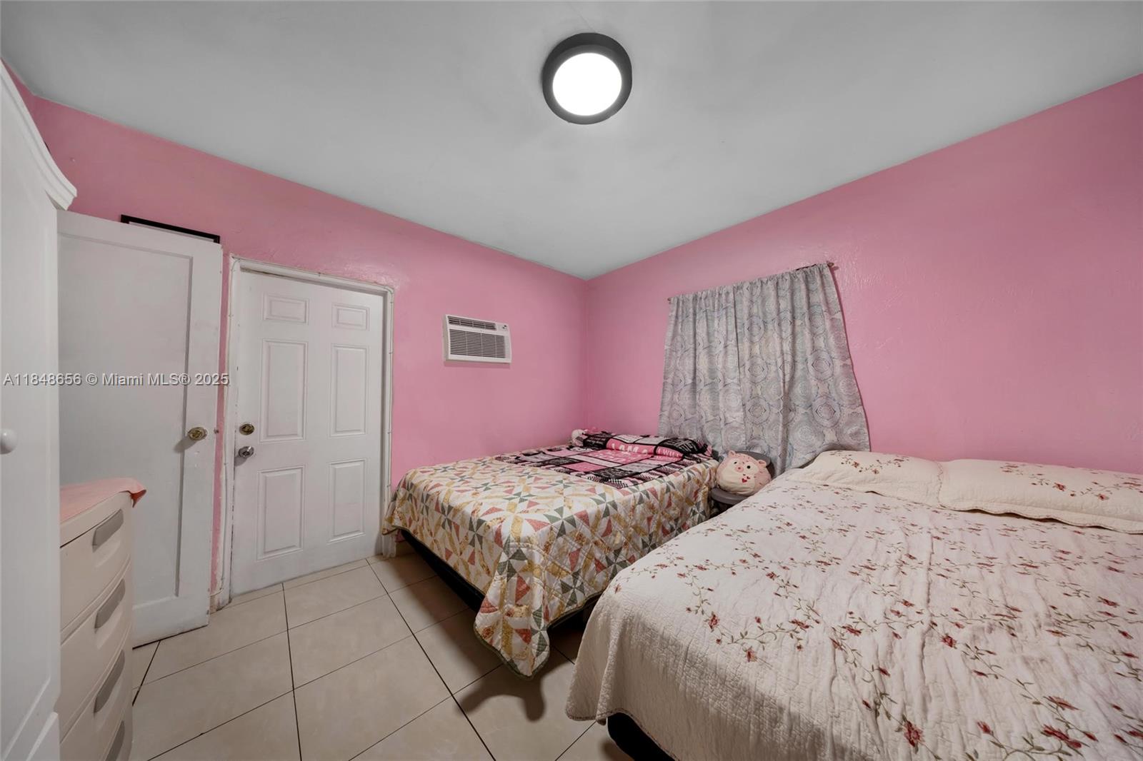 Ver detalles / 1026 sq. ft. $ 2025-07-29 0 foto
