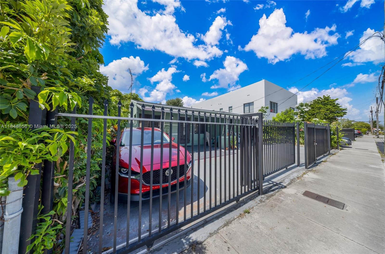 Ver detalles / 1026 sq. ft. $ 2025-07-29 0 foto